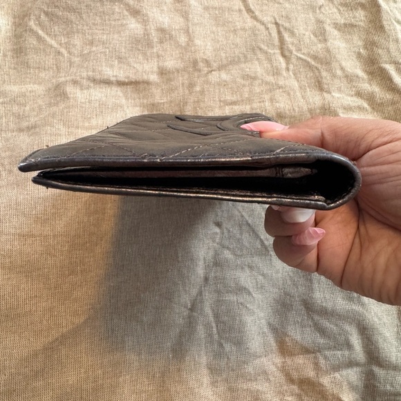 Chanel bifold vintage cambon wallet - Picture 3 of 11